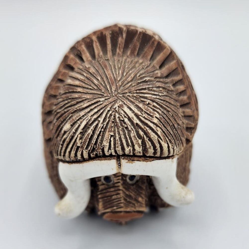 Vintage Artesania Rinconada Handmade Ceramic Musk Ox Retired Collectible Figure - Picture 2 of 7